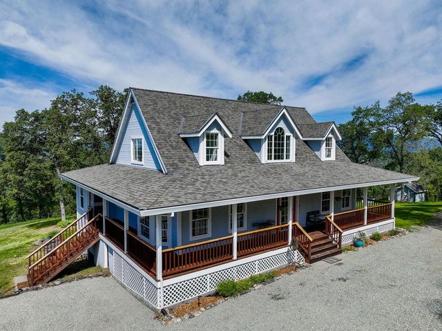 20090 John Born Rd, Penn Valley, CA 95946