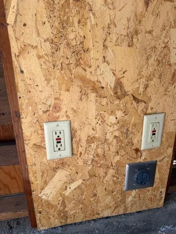 20090 John Born Rd, Penn Valley, CA 95946