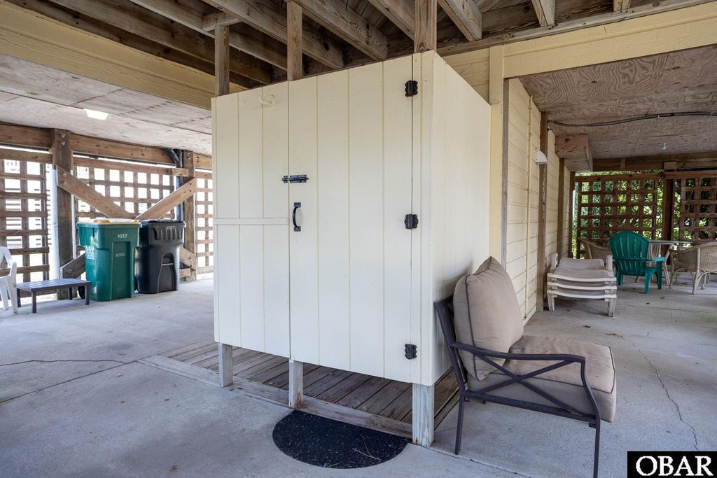 Image 22 of property listing at 1037 Hampton Street Lot 538, Corolla, NC 27927