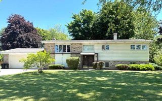 1720 Kaczmarek Drive, Essexville, MI 48732