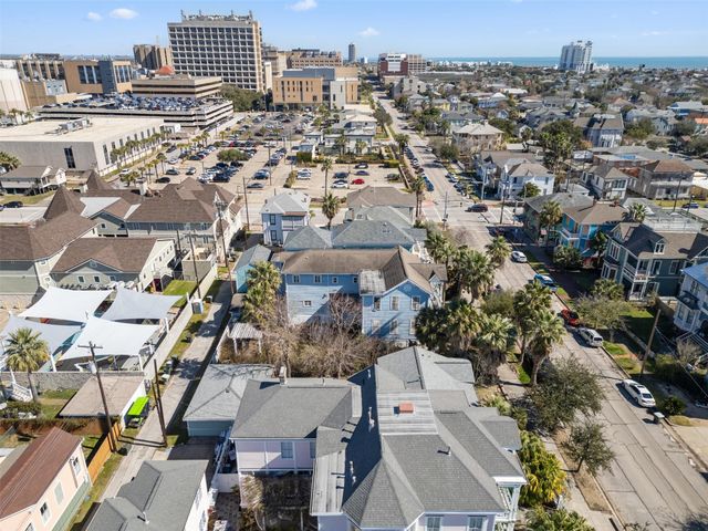 1422 Market Street, Galveston, TX 77550