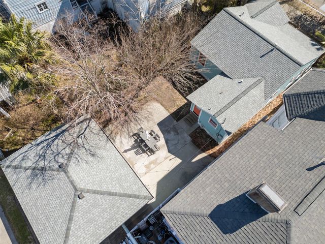 1422 Market Street, Galveston, TX 77550