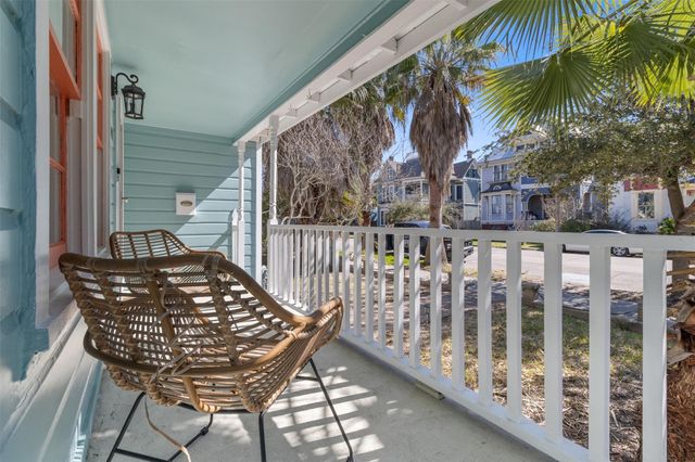 1422 Market Street, Galveston, TX 77550