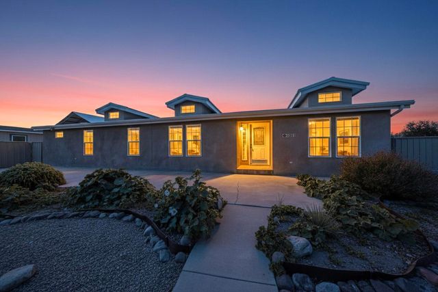 1211 Avenida De Chamiso, Socorro, NM 87801