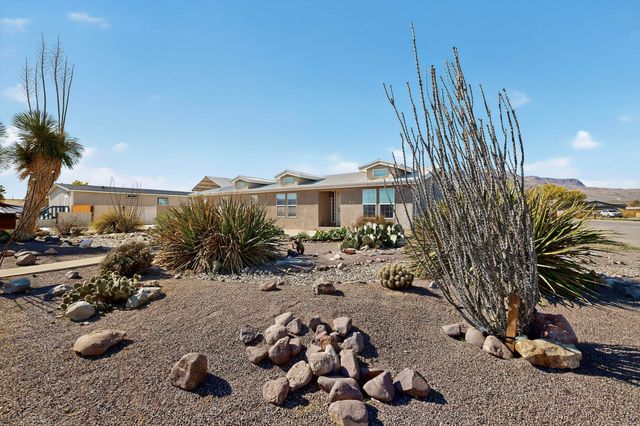 1211 Avenida De Chamiso, Socorro, NM 87801