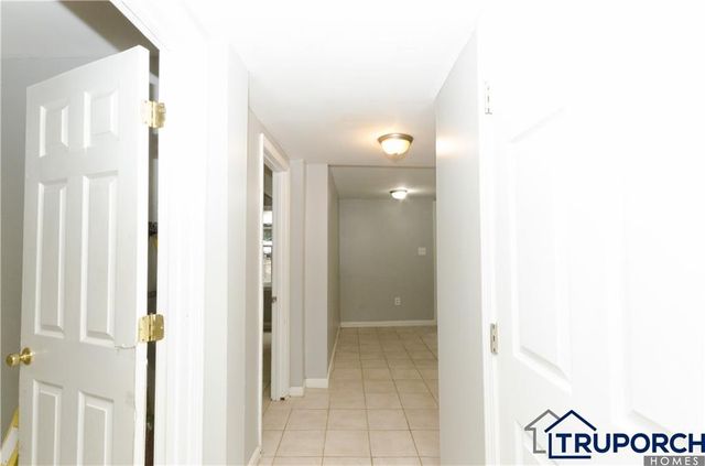 355 Shannon Way, Lawrenceville, GA 30044