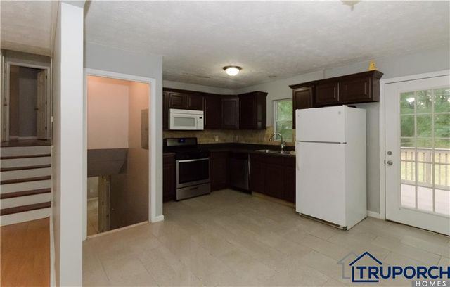 355 Shannon Way, Lawrenceville, GA 30044