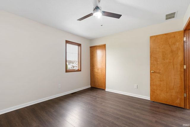 902 Sherwood Drive, Fort Wayne, IN 46819