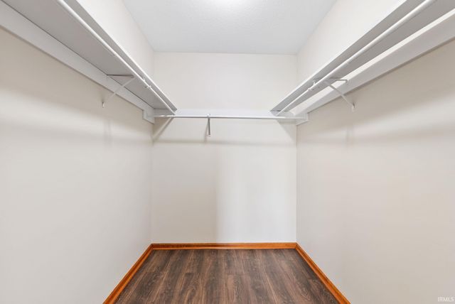 902 Sherwood Drive, Fort Wayne, IN 46819