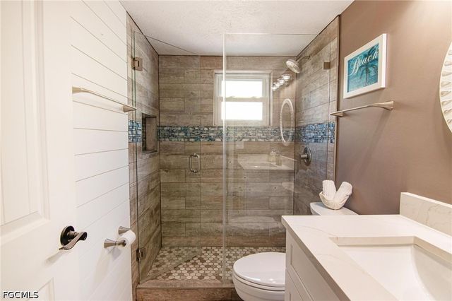 1627 Beach PKWY 105, Cape Coral, FL 33904
