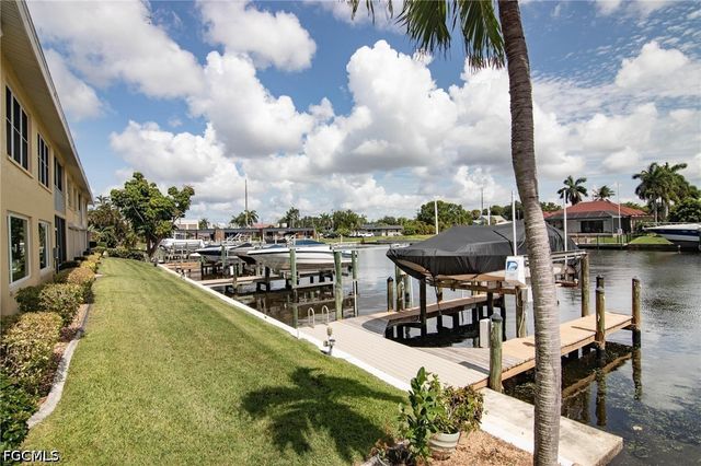 1627 Beach PKWY 105, Cape Coral, FL 33904