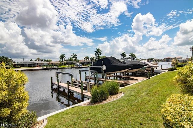 1627 Beach PKWY 105, Cape Coral, FL 33904
