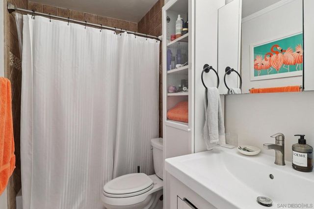 1907 Robinson Ave 105, San Diego, CA 92104