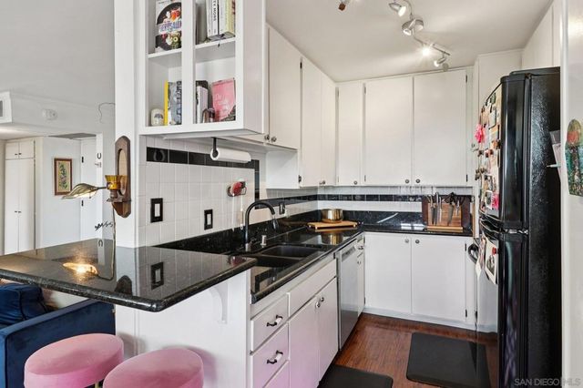 1907 Robinson Ave 105, San Diego, CA 92104