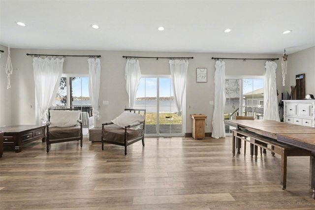 780 Beach Drive, Brooklyn, MI 49230