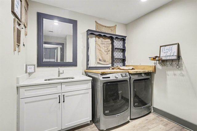 780 Beach Drive, Brooklyn, MI 49230