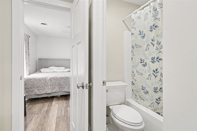 780 Beach Drive, Brooklyn, MI 49230