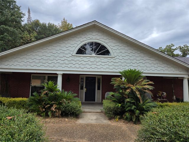 5426 Briarcliff Circle, Shreveport, LA 71109