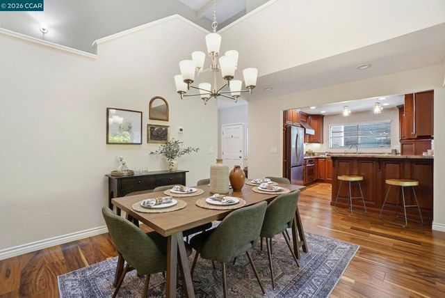 21 Royston Walk, Pleasant Hill, CA 94523