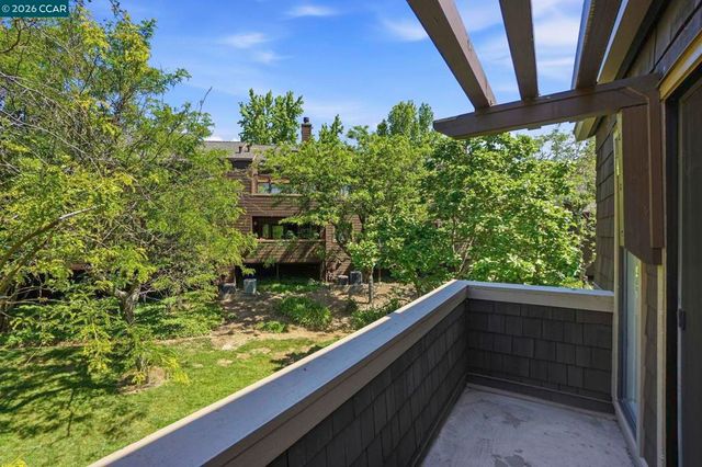 21 Royston Walk, Pleasant Hill, CA 94523