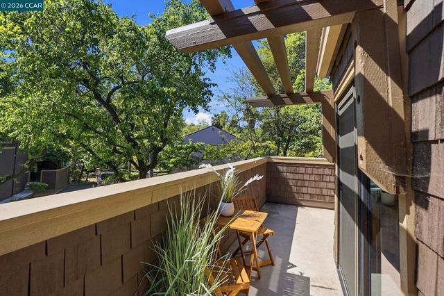 21 Royston Walk, Pleasant Hill, CA 94523