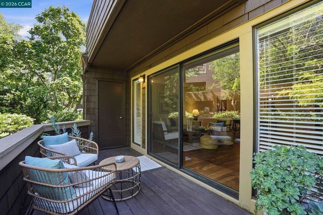 21 Royston Walk, Pleasant Hill, CA 94523