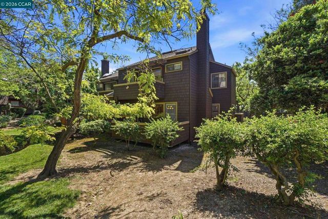 21 Royston Walk, Pleasant Hill, CA 94523