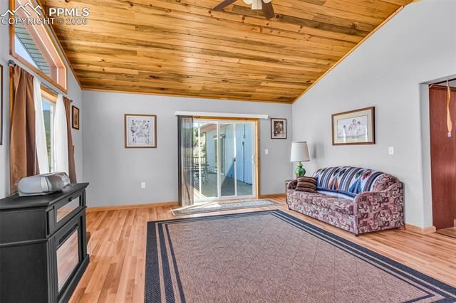 89 E Cactus Drive, Canon City, CO 81212