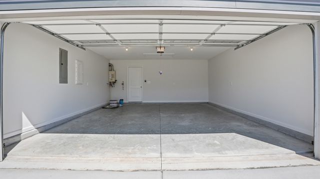 42 Stillwater Way, Tullahoma, TN 37388