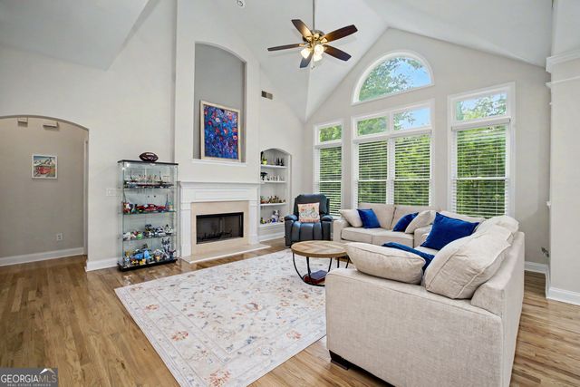 433 Lake Forest Drive, Newnan, GA 30265