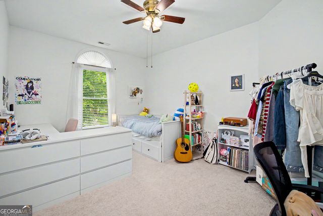 433 Lake Forest Drive, Newnan, GA 30265