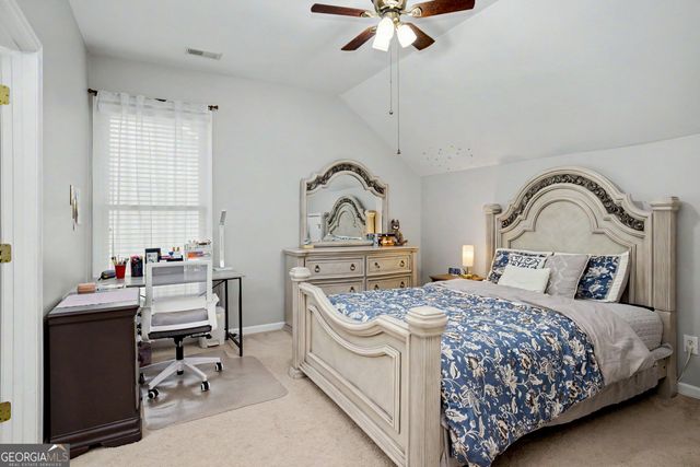 433 Lake Forest Drive, Newnan, GA 30265