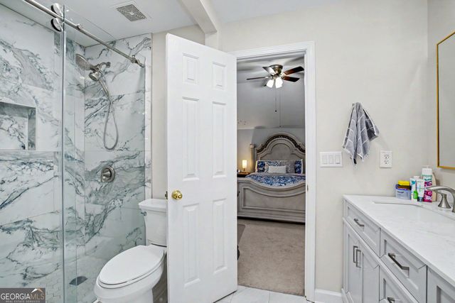 433 Lake Forest Drive, Newnan, GA 30265