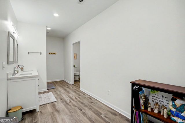 433 Lake Forest Drive, Newnan, GA 30265