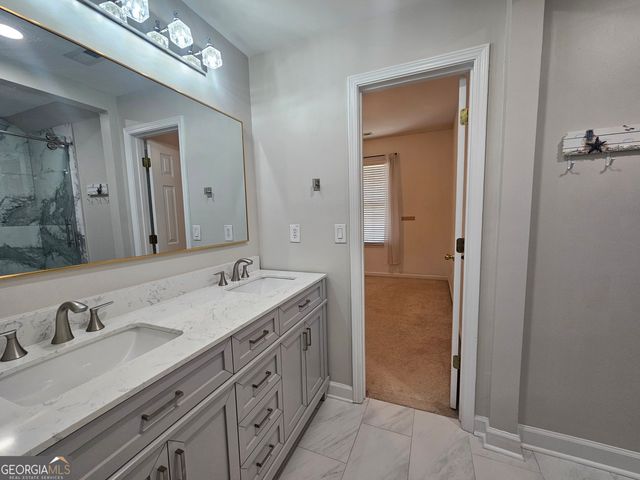 433 Lake Forest Drive, Newnan, GA 30265