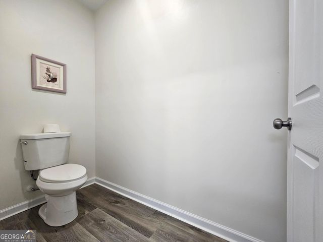 433 Lake Forest Drive, Newnan, GA 30265