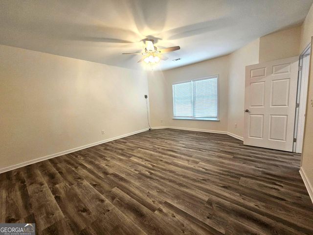 433 Lake Forest Drive, Newnan, GA 30265