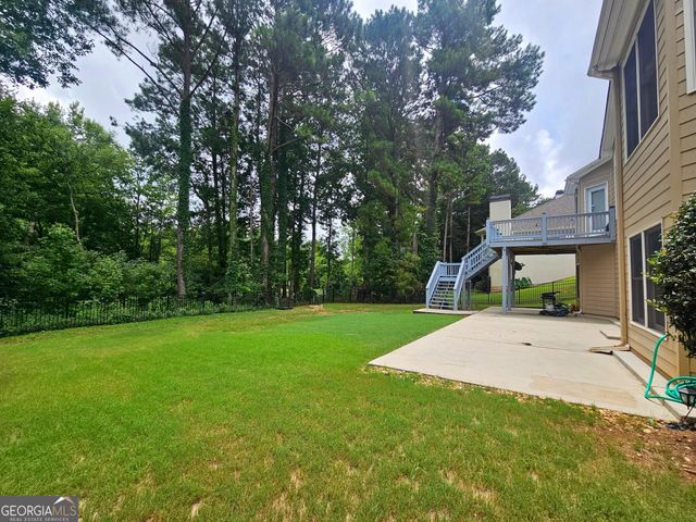 433 Lake Forest Drive, Newnan, GA 30265