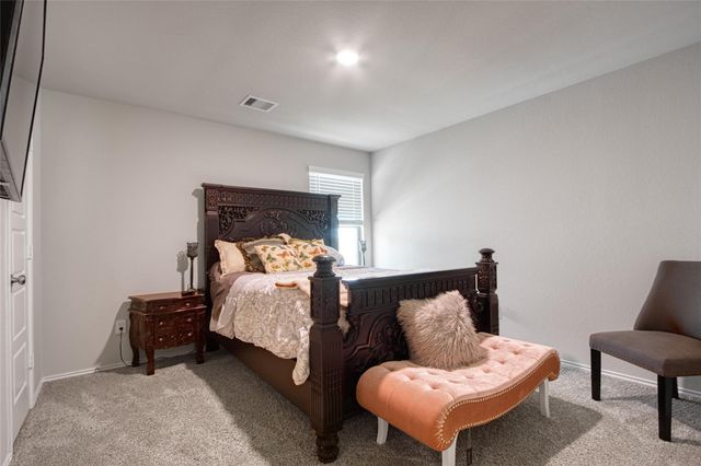 433 Camas Creek Lane, Magnolia, TX 77354