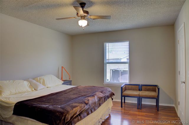 3119 S 211th East Avenue, Broken Arrow, OK 74014