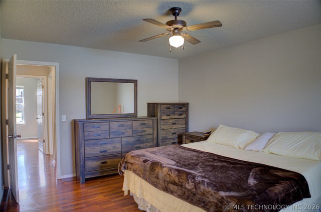 3119 S 211th East Avenue, Broken Arrow, OK 74014