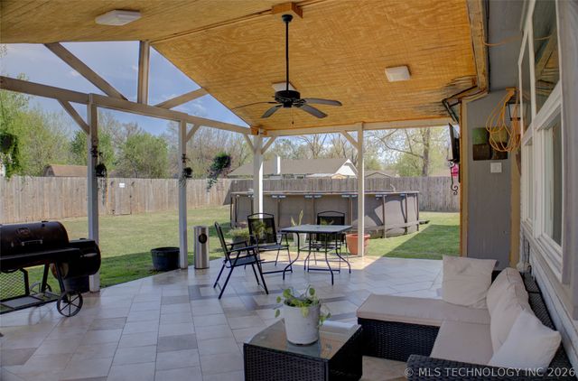 3119 S 211th East Avenue, Broken Arrow, OK 74014