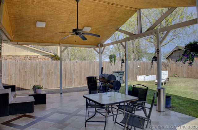 3119 S 211th East Avenue, Broken Arrow, OK 74014