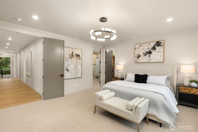 15625 SE 9th Street, Bellevue, WA 98008