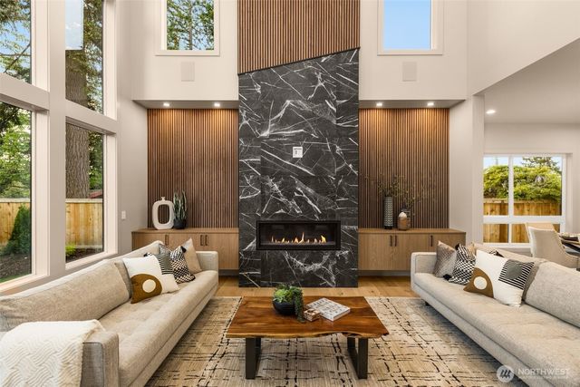 15625 SE 9th Street, Bellevue, WA 98008