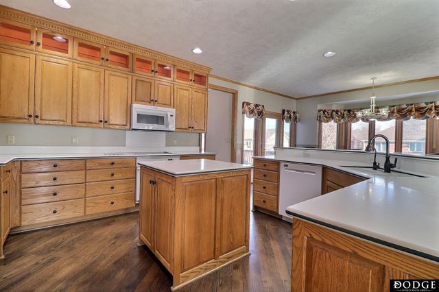 1350 N Bristolwood Drive, Fremont, NE 68025