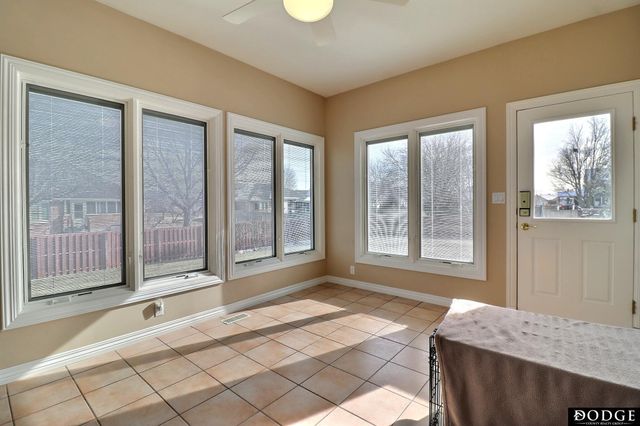 1350 N Bristolwood Drive, Fremont, NE 68025