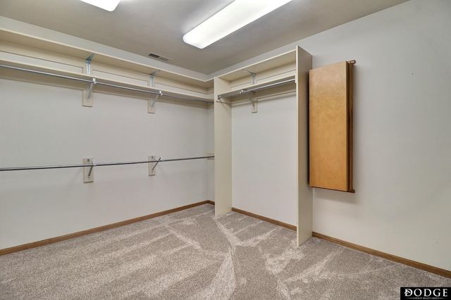 1350 N Bristolwood Drive, Fremont, NE 68025