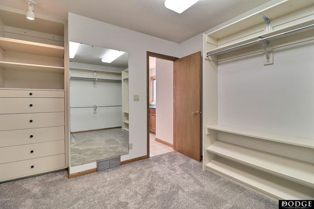 1350 N Bristolwood Drive, Fremont, NE 68025