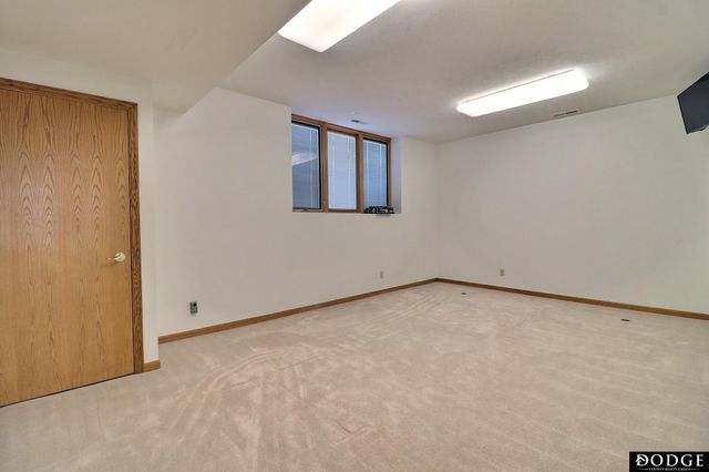 1350 N Bristolwood Drive, Fremont, NE 68025